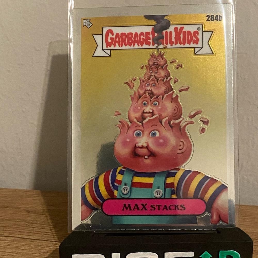 Topps Garbage Pail Kids Max Stacks Character Trading Card.